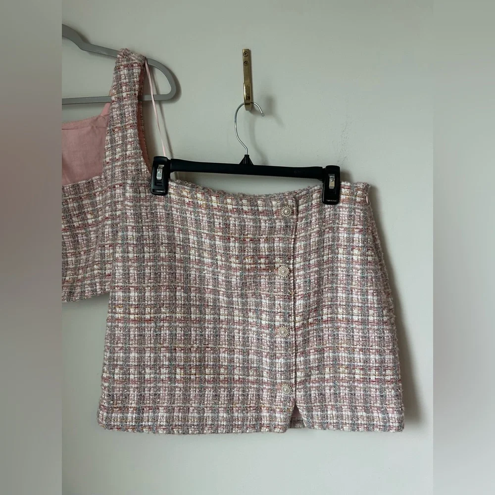 Pink Tweed Crop top and Mini Skirt two piece Set - Picture 6 of 9
